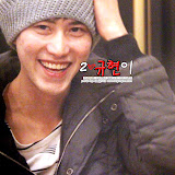 ＜20100428@Kiss The Radio Cr: http://www.2kyuhyun.com
photo by lAdy~2J@2kyuhyun.com / Design & Upload pic by lAdy~2J@2kyuhyun.com＞