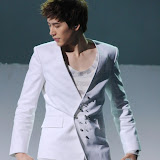 ＜20100530＠上海 World Expo. Korean Music Fes. Cr.玄玄小姐＞
