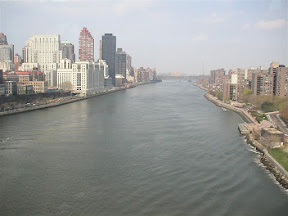 East River from Roosevelt Island Tramway