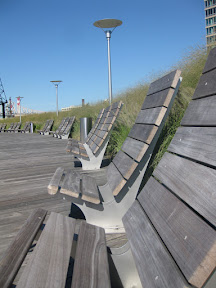 Gantry Plaza State Park Gantry Plaza State Park