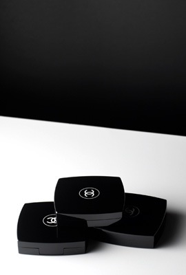 [chanel_2010_makeup_9[9].jpg]