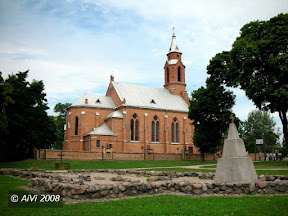 Dvi bažnyčios