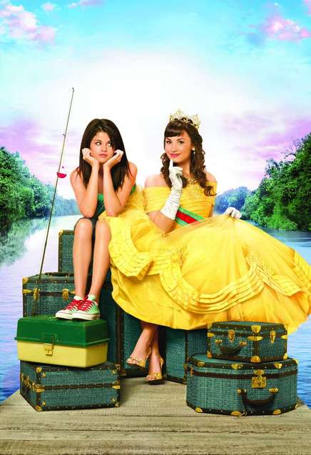 selena-gomez-princess-protection-5-thumb-437x637.jpg