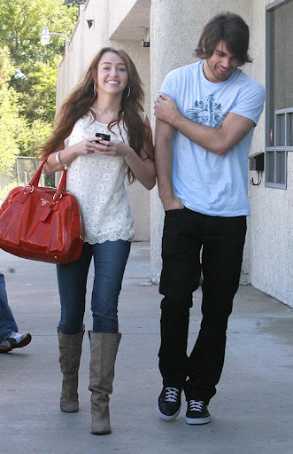 03-22-09 Studio City, CA Miley Cyrus and her boyfriend Justin Gaston out for breakfast at the Studio Cafe in Studio City, CA... Non-Exclusive Pix by Flynet ©2009 818-307-4813 Nicolas 323-974-6007 Jay 310-466-8617 Scott