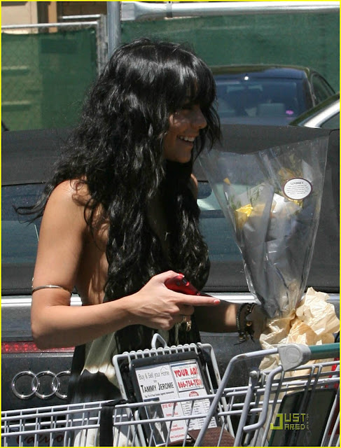 vanessa-hudgens-flower-friendly-03.jpg