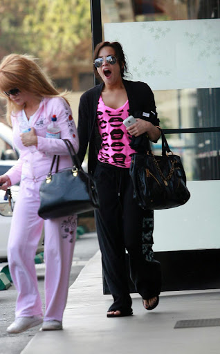 31270, LOS ANGELES, CALIFORNIA, Wednesday, May 27, 2009, ***EXCLUSIVE***Demi Lovato leaves a two-hour session at a day spa in Los Angeles. Demi is currently starring in the show "Princess Protection Program". Photograph: Jones, Sharma, PacificCoastNews.com***FEE MUST BE AGREED PRIOR TO USAGE*** UK OFFICE: +44131557 7760/7761/7762 US OFFICE: + 1 310 261 9676