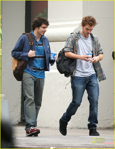 robert-pattinson-remember-me-set-03.jpg