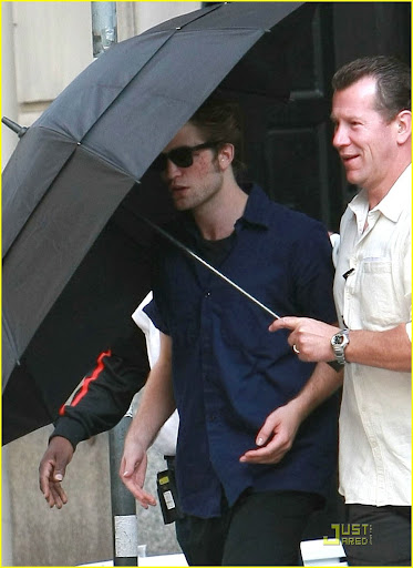 robert-pattinson-rough-remember-me-04.jpg
