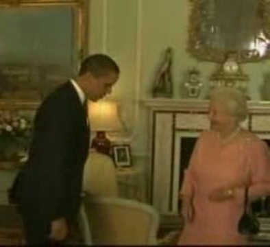 [obama-bowing-to-queen[3].jpg]