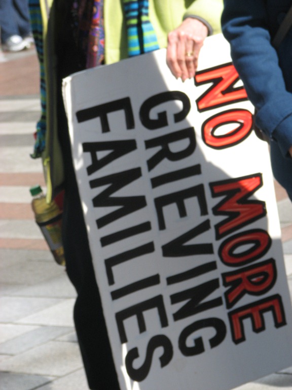 [Anti-war 3-19-11 037[7].jpg]