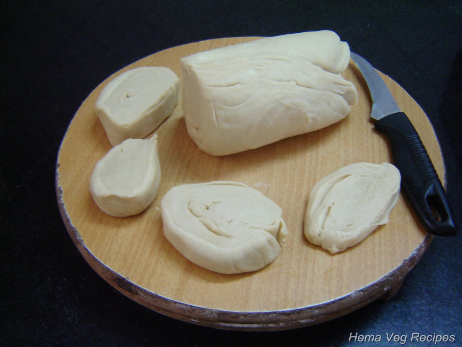 [Kulcha Preparation 4.jpg]
