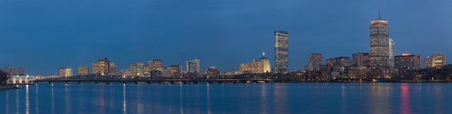 [Boston_Twilight_Panorama_3[3].jpg]