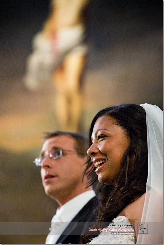 Mariage religieux à l'église d'Issy-les-Moulineaux par le photographe de mariage Thierry Seguin