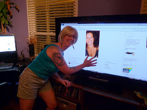 Trish e-gropes Carol.