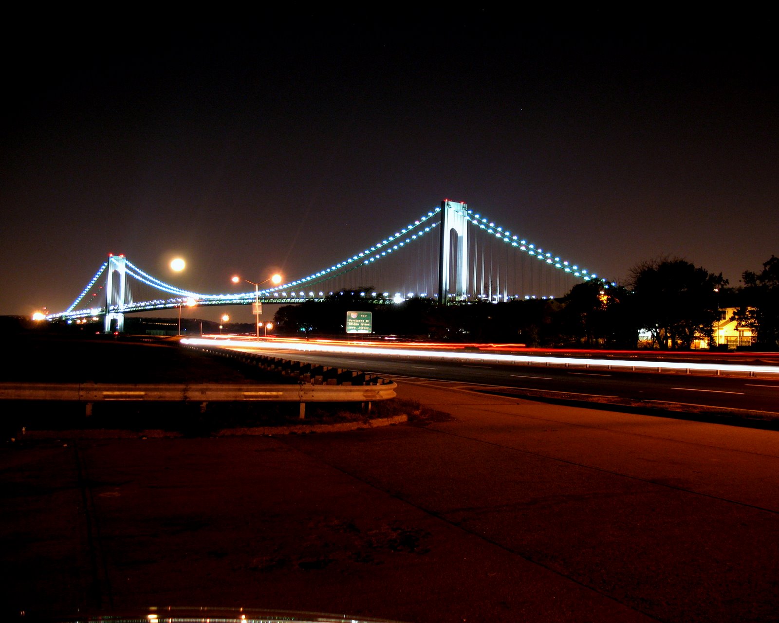 [Verrazzano+Bridge+Cars.JPG]