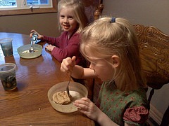 [girls with cookies[5].jpg]