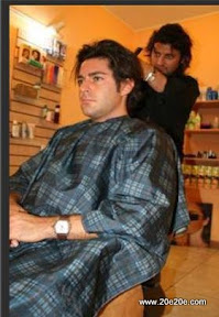 عکس محمدرضا گلزار در آرایشگاه