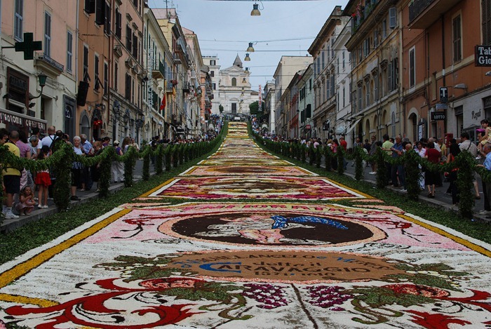 genzano-infiorata (13) genzano-infiorata (13)