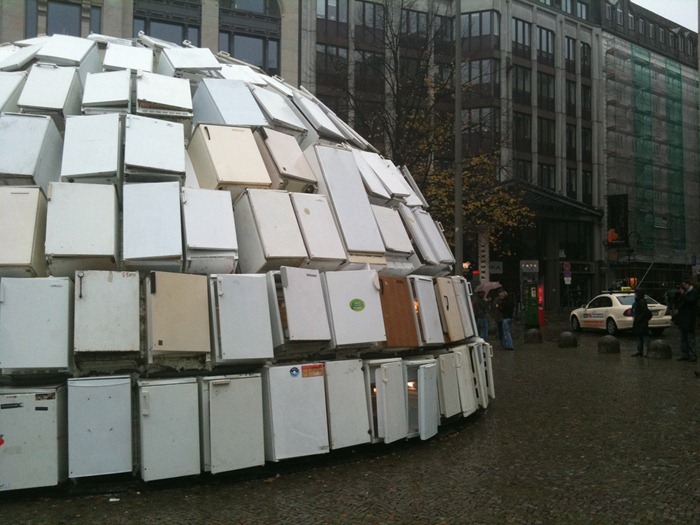 igloo-fridge (3) igloo-fridge (3)