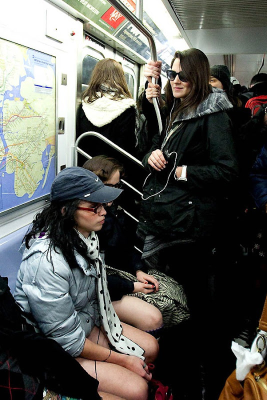 nopants02 nopants02