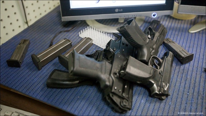 ak47-museum6 ak47-museum6