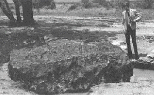 hoba-meteorite8 hoba-meteorite8