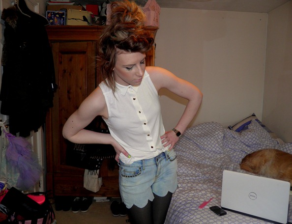 SCALLOP SHORTS 3