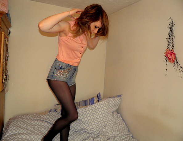 PEACH AND STUDS 4