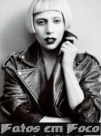 [Lady-Gaga-Vogue-03[6].png]