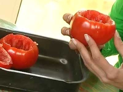 pomidory,-farshirovannye-snytju