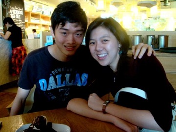 [7725_155713471375_580786375_2864911_3615367_n[3].jpg]