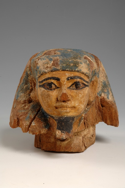 [Coperchio di vaso canopo a testa umana Legno dipinto 16x13cm Assiut Medio regno Scavi Schiaparelli 1991-13[4].jpg]