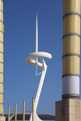Mast van de telefoon matschappij