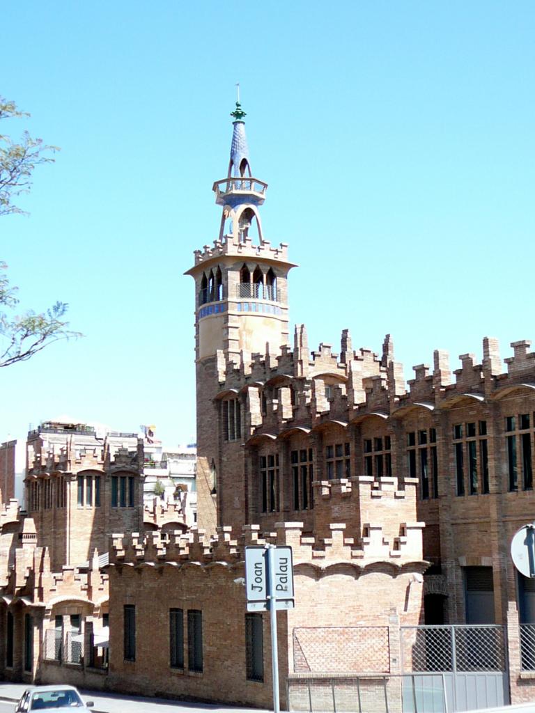 Edificios modernistas en vuestra ciudad - Page 24 - SkyscraperCity