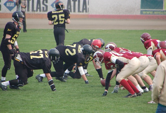 [Devils vs Hogs 150[2].jpg]