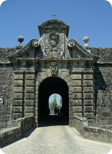 Porta da Coroada