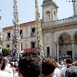 Il Giglio del Calzolaio attende il suo turno per esibirsi; anno 2006.