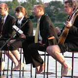 Lucien Deprijck, Lothar Tolksdorf, Nadja Schlüter, Norman Liebold und Bernd Vollbach (von links). Rheinlese 2008. Photo: Katharina Theine.