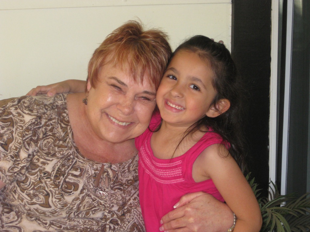[Gabby with auntie shmirley[3].jpg]