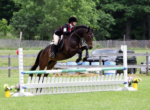 IMAGE: http://lh6.ggpht.com/_aleubAxufQ4/TAJYp27EfcI/AAAAAAAAAvw/soYwnbUnDF4/s640/432.jpg