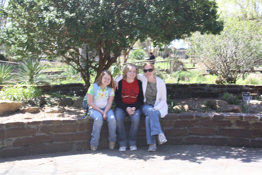 [3-16-11 061[3].jpg]