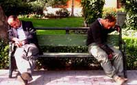 Orang tidur di taman (tb)