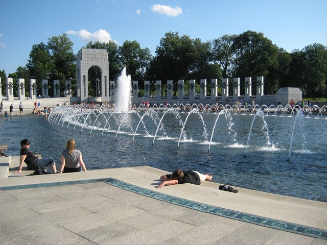 [2009_06_200464.jpg]