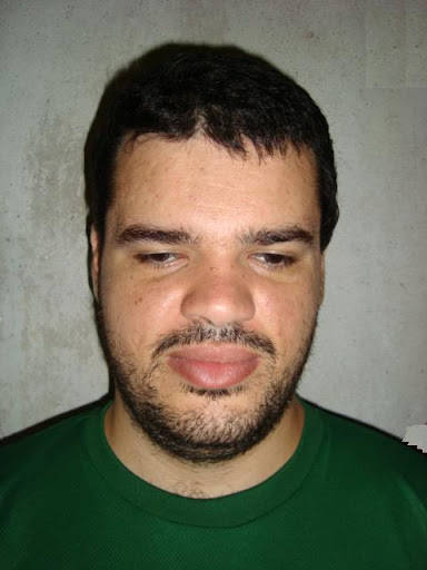 Na foto aparece rosto do atleta 