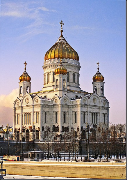 Russia-Moscow-Cathedral_of_Christ_the_Saviour-8