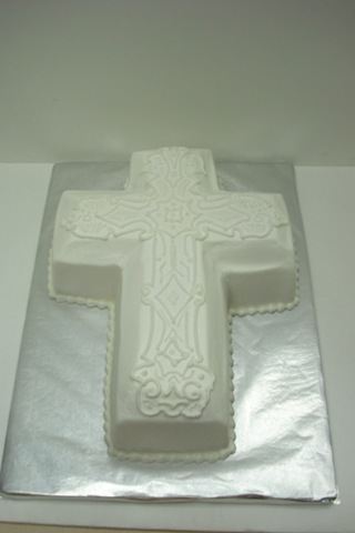 [04-2009 Cross Cake[2].jpg]