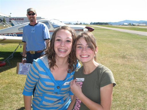 Dennis looks happy too, 