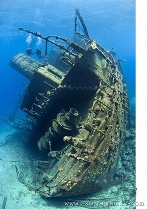 coolbeautifulprofessionalphotosremainsShipwrecksworldoceanseafloor3