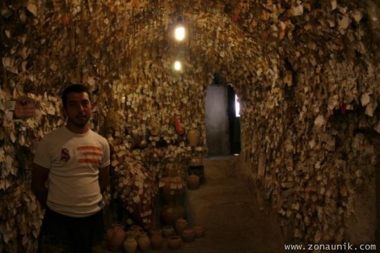 [Avanos-hair-museum6-550x366[2].jpg]