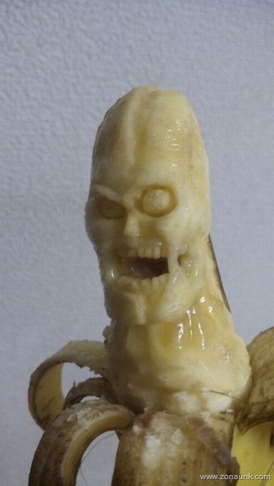 [amazing_bananas_art_082.jpg]